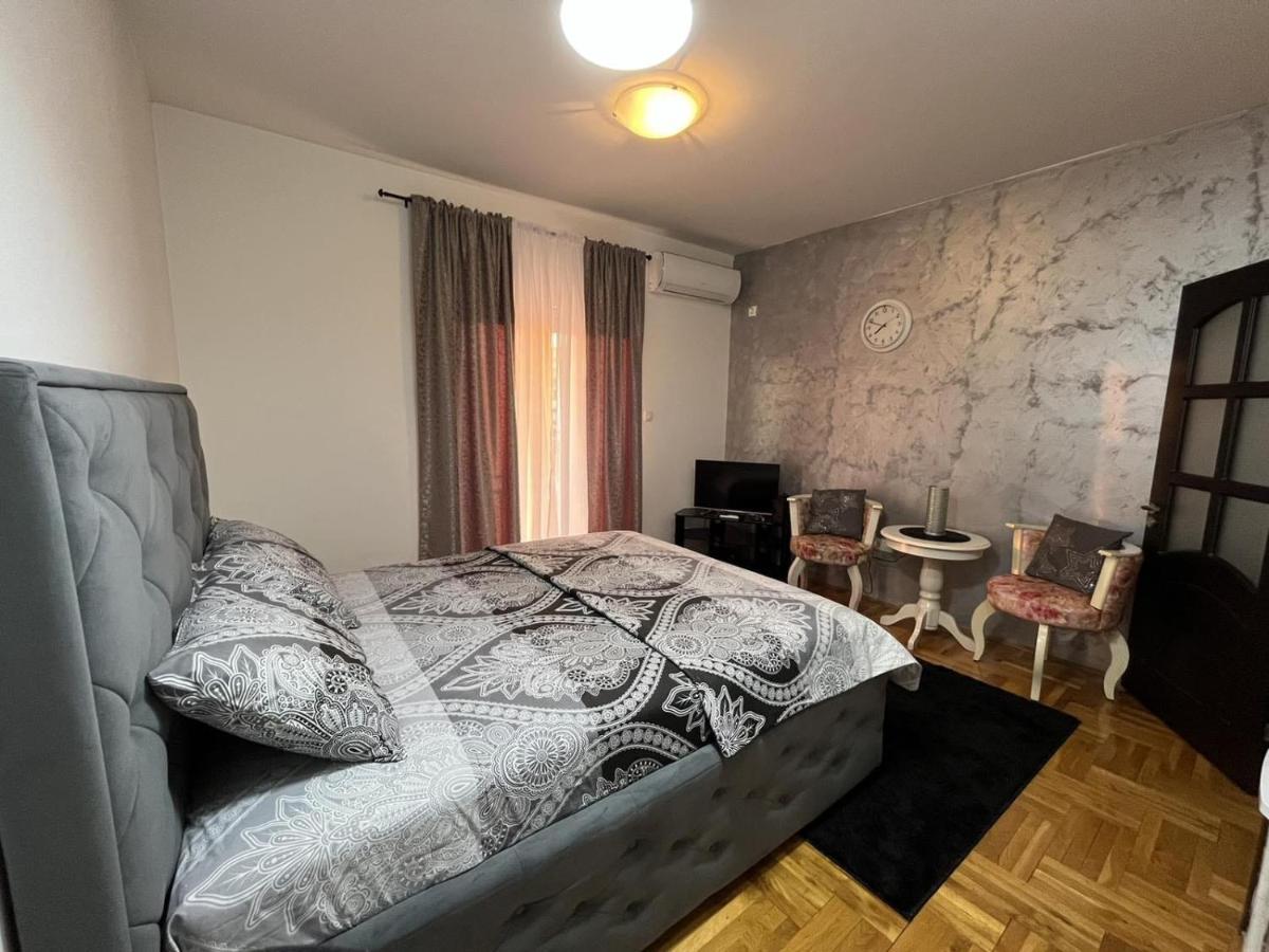 Studio Place 8 Подгорица Экстерьер фото